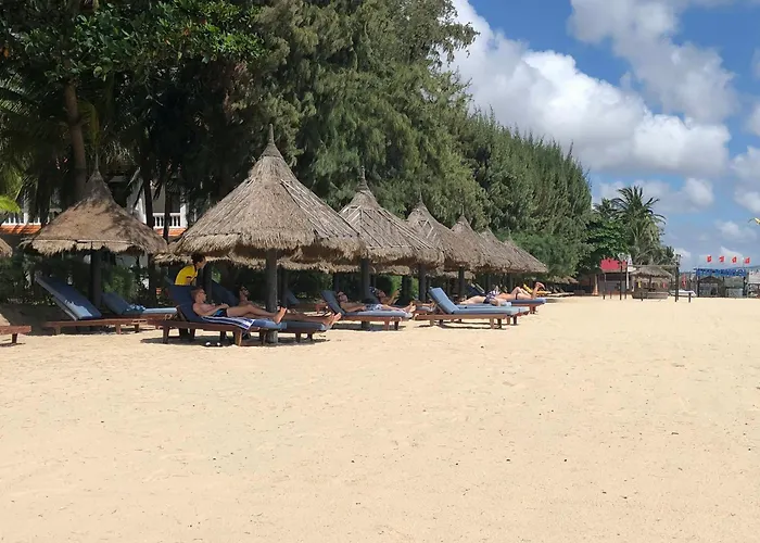 Four Oceans Beach Resort - Bon Bien Mui Ne
