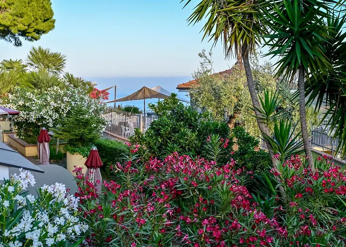 Hotel adatto agli animali: Hotel Liliana Diano Marina