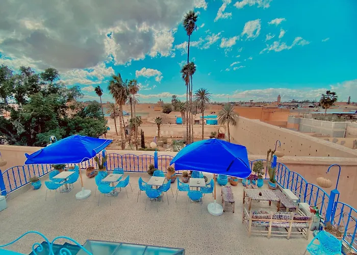 Hostel Essassi 23