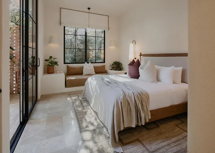Boutique hotel only: Sendero Hotel