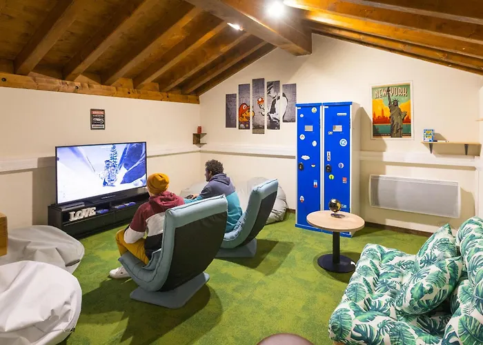 Hôtel central: Hôtel Club MMV Les 2 Domaines