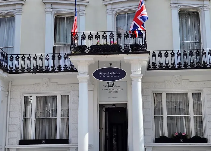 Resort: The Royale Chulan Hyde Park Hotel