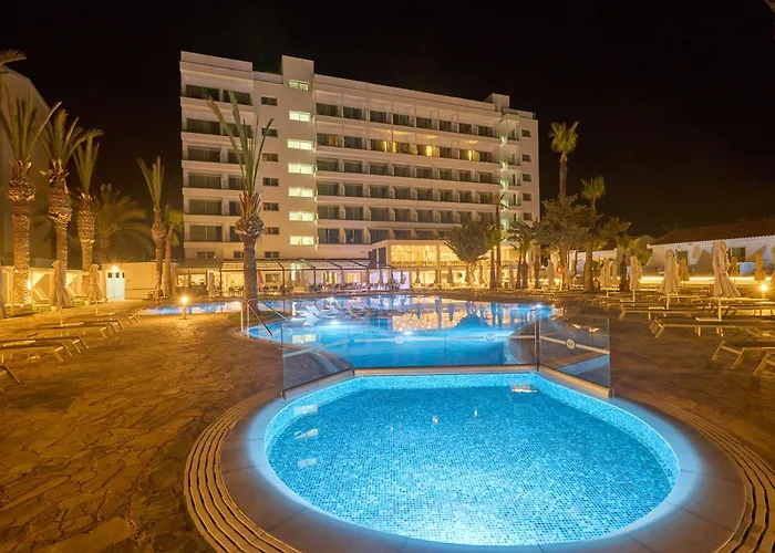 Bohemian Gardens Hotel