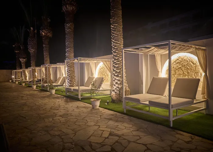 Bohemian Gardens Hotel