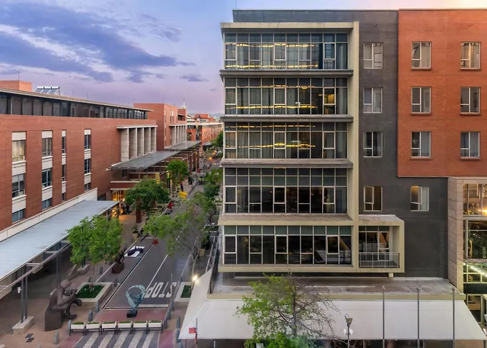 5 star hotel: Johannesburg Marriott Hotel Melrose Arch