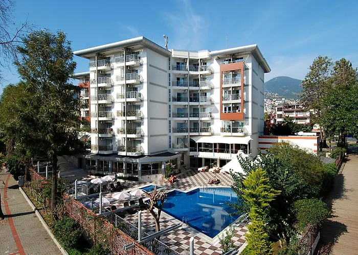 Hotel familiar: Grand Okan Hotel