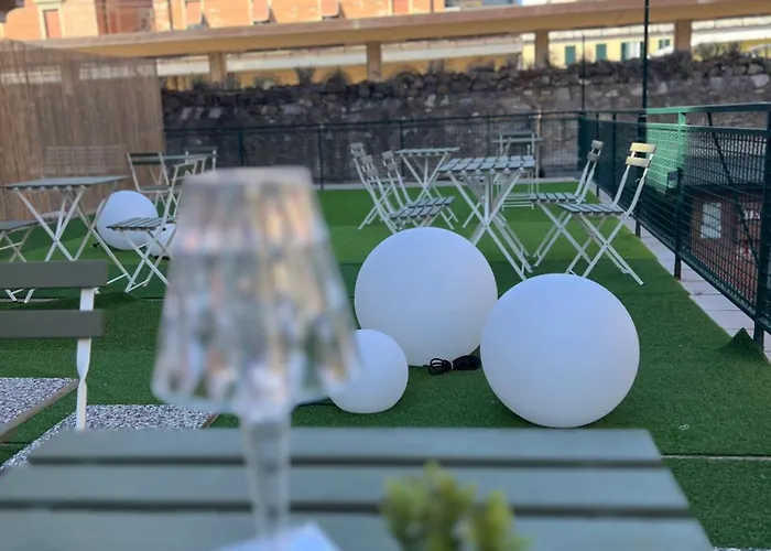 Hotel & Garden