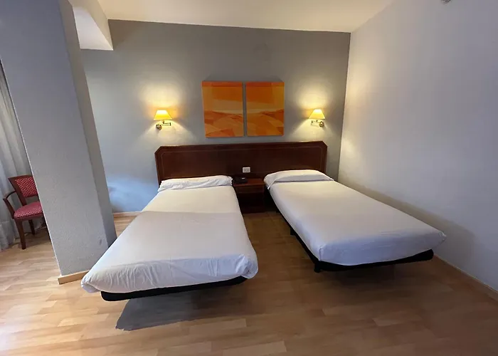 Hotel Unzaga Plaza