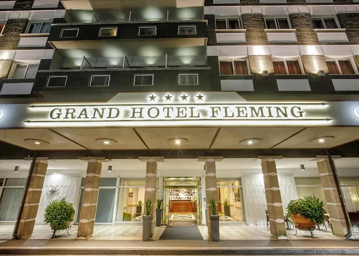 Hôtel de luxe: Grand Hotel Fleming By Omnia Hotels