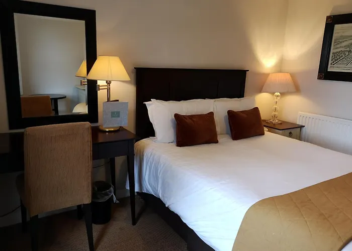 Private Villa: Hatherley Manor Hotel & Spa