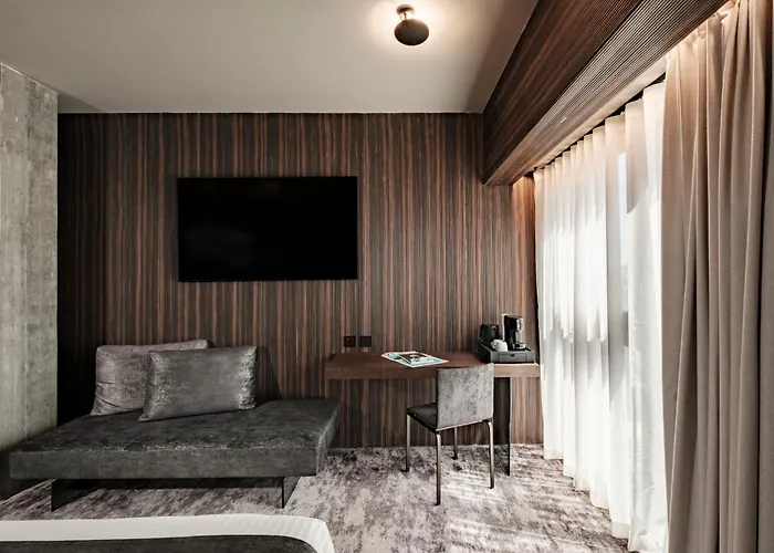 Hotel de 4 estrellas: Fitch Hotel