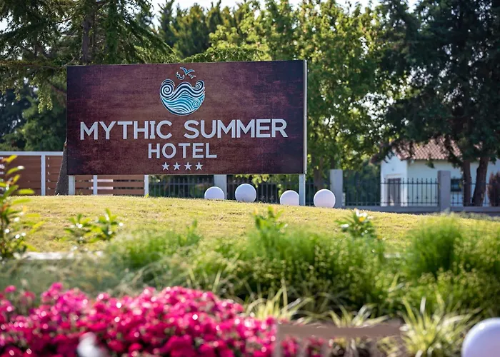 4-Sterne-Hotel: Mythic Summer Hotel