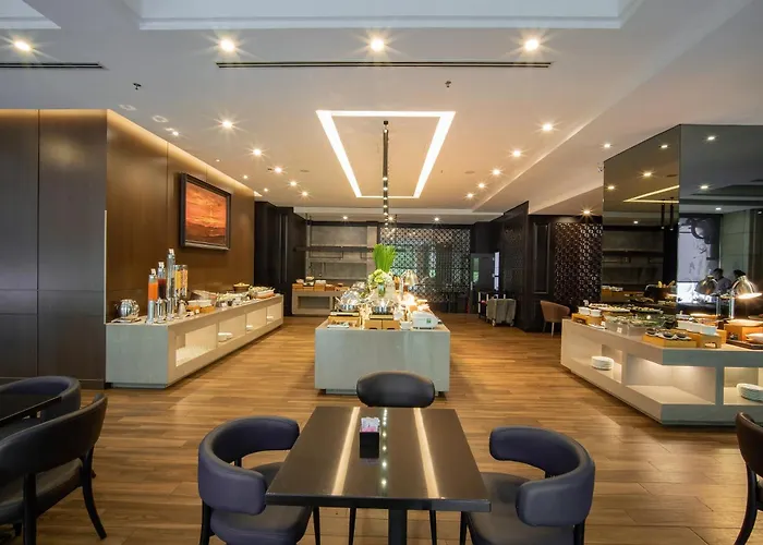 Nhat Ha L'Opera Hotel
