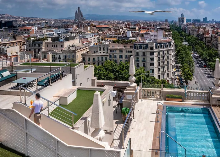 Hotel familiar: El Avenida Palace