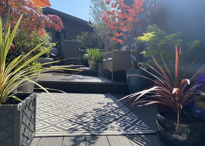 B&B only: Avoca House