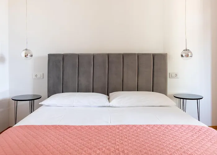 Perros hoteles Villa Sandra, Makarska