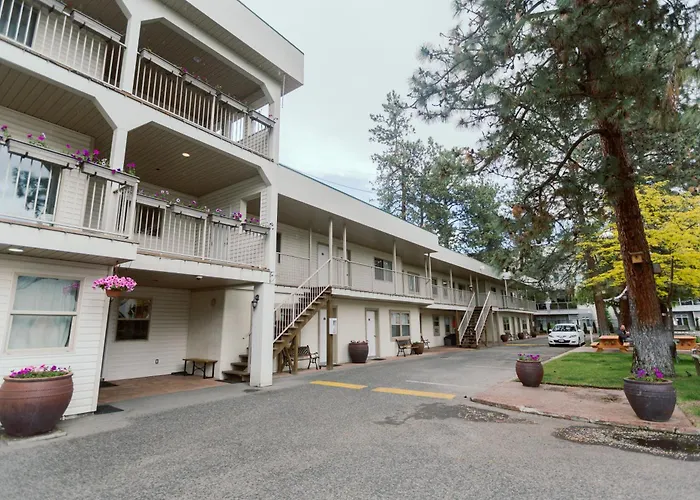 Beachside Motel