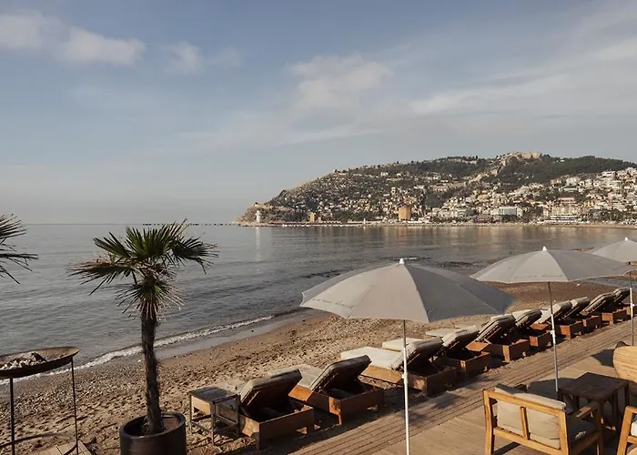 Hotel barato: Sun Hotel By En Vie Beach (Adults Only)