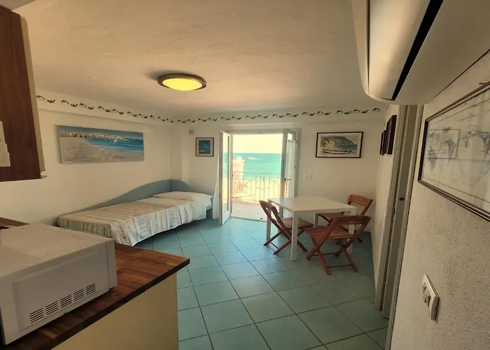 Hotel sulla spiaggia: Hotel Residence Arturo