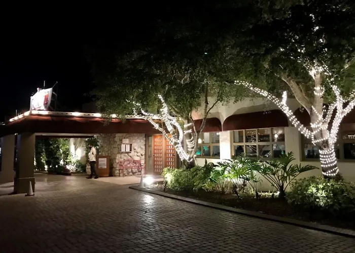 Best Western Inn & Suites