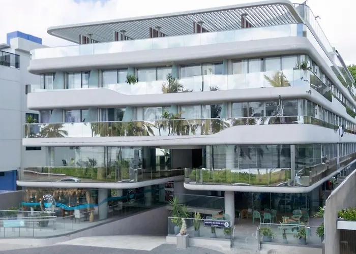 Setai Yacht Apart Hotel By Lesuites