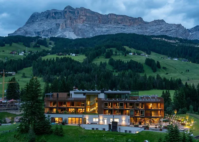 Luxe hotel: Badia Hill