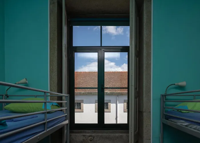  Oporto Sky