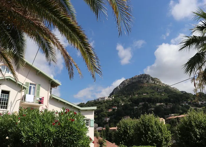  La Villa Roseraie