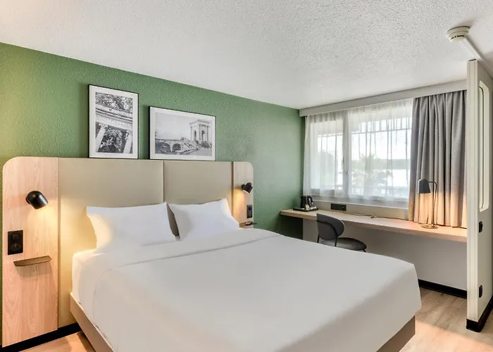 Beach hotel: Campanile Prime - Montpellier Est Le Millenaire