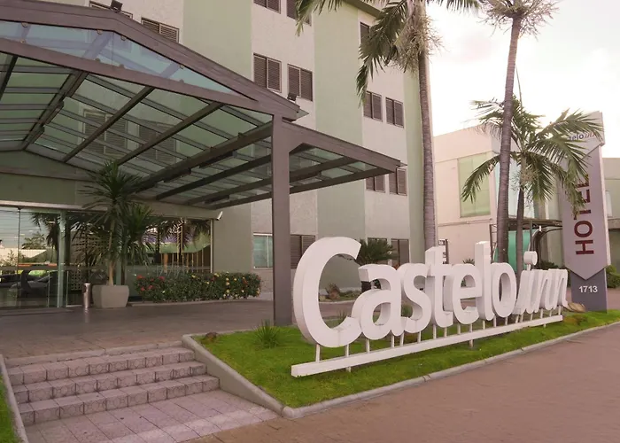 Hotel com jacuzzi: Castelo Inn Hotel
