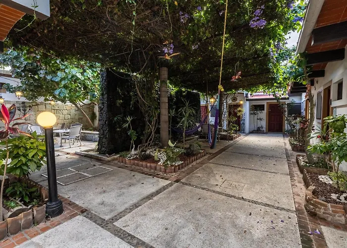 3 star hotel: Las Mariposas Hotel & Studios