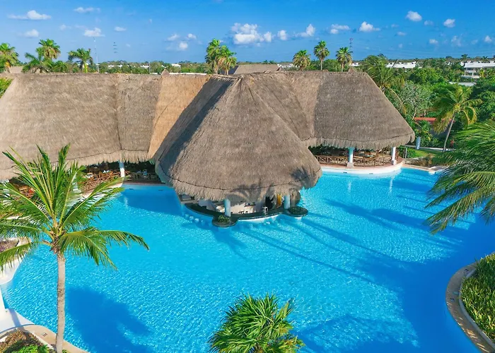 Grand Palladium Select White Sand Resort & Spa