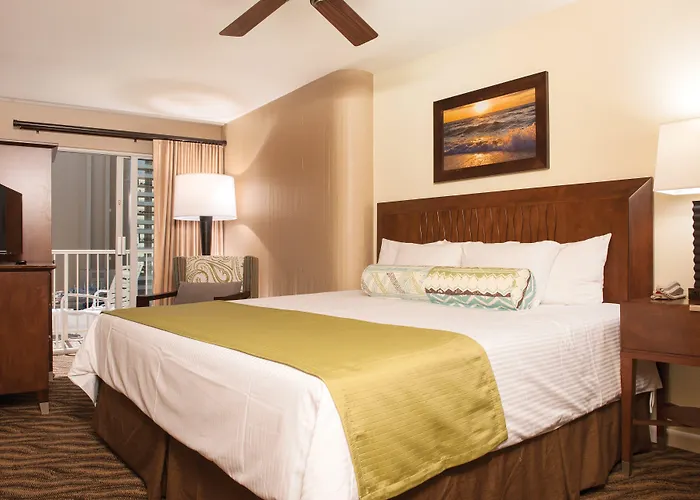 Club Wyndham At Waikiki Beach Walk