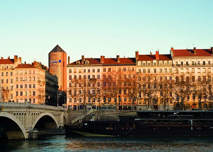  Radisson Blu , Lyon
