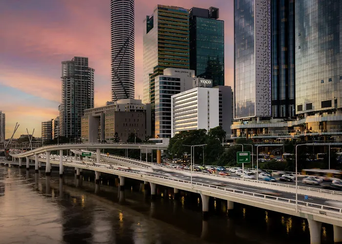Family Friendly Hotels Voco Brisbane City Centre By Ihg