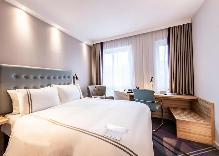 Premier Inn City University