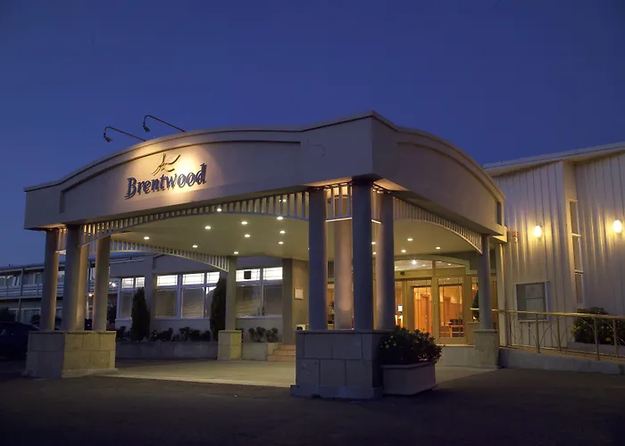 Hotel near College: Brentwood Hotel