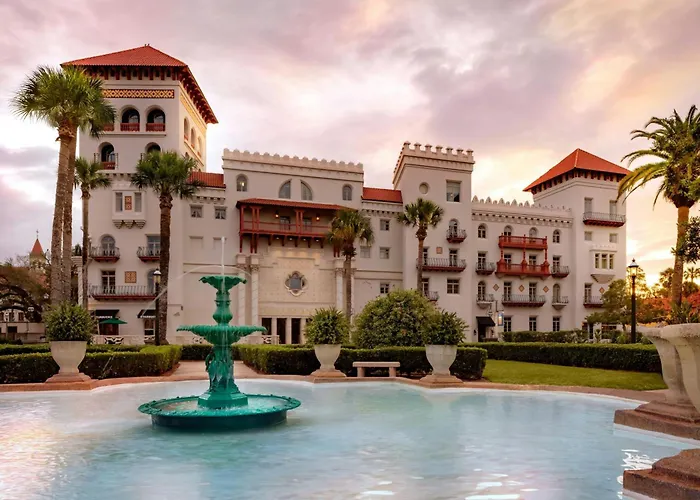Casa Monica Resort&Spa