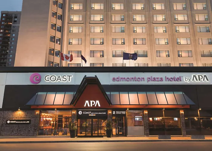 Pet Friendly hotel: Coast Edmonton Plaza Hotel By Apa