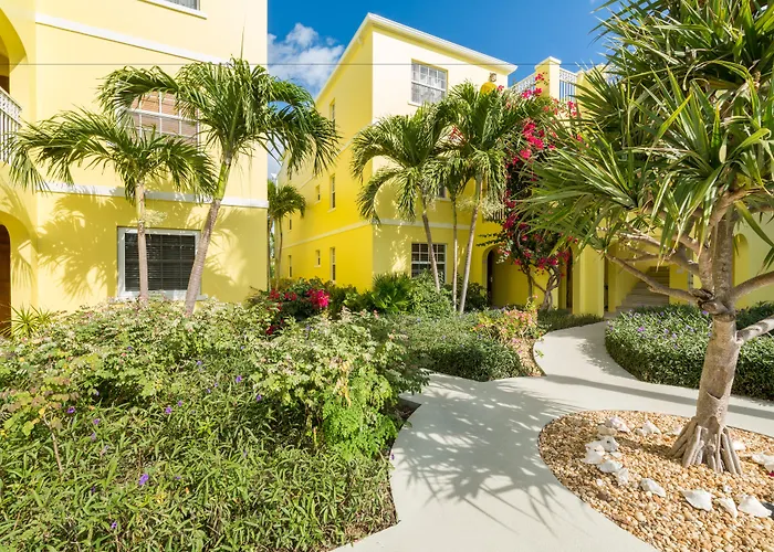 Cheap hotel: Inn At Grace Bay