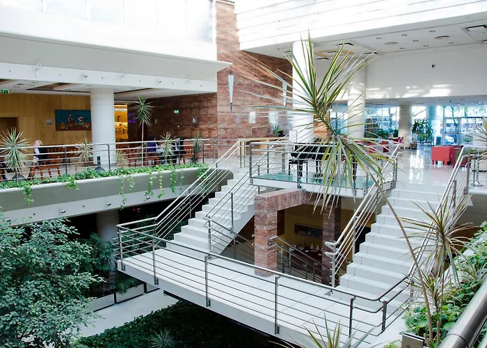  Vip Executive Entrecampos & Conference