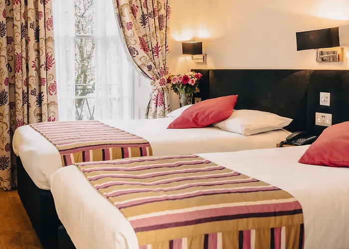 Gastenverblijf: Athena Hotel - B&B