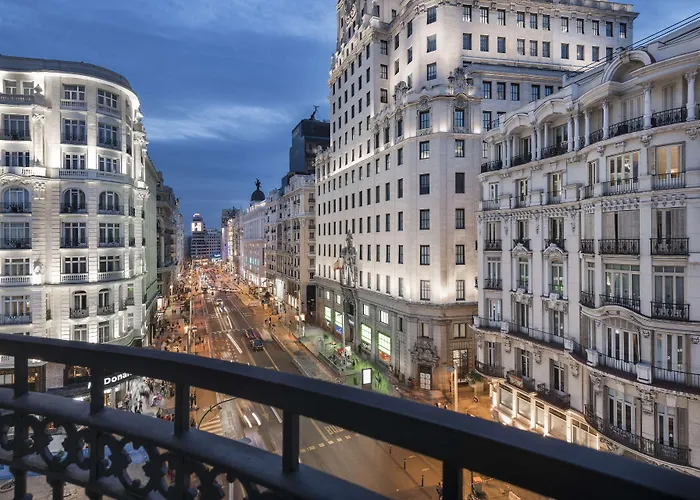 NH Collection Madrid Gran Vía