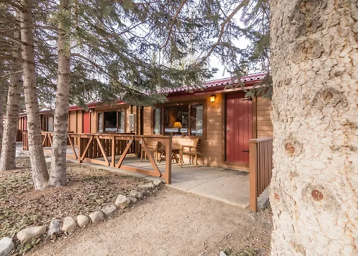 Miette Mountain Cabins
