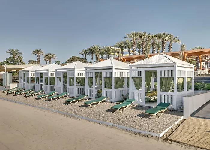 Luxe hotel: Cornelia De Luxe Resort