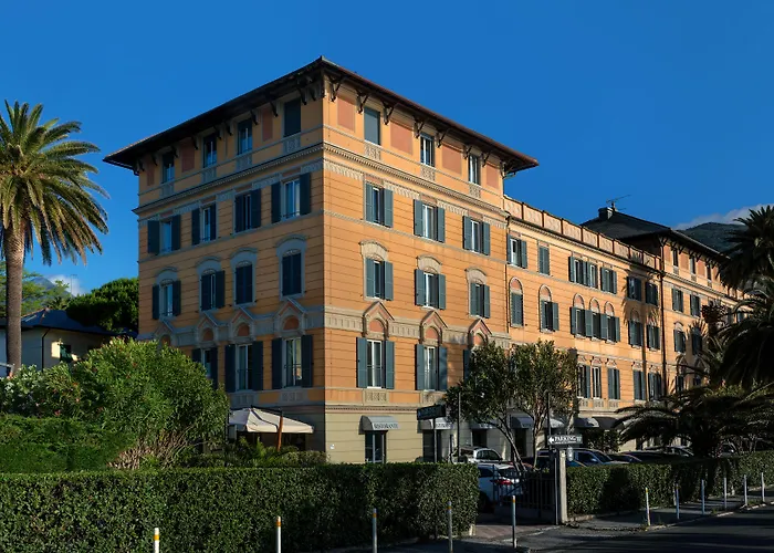 Grand Arenzano
