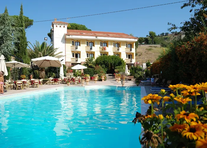 Hotel familiare: Hotel Caserta Antica