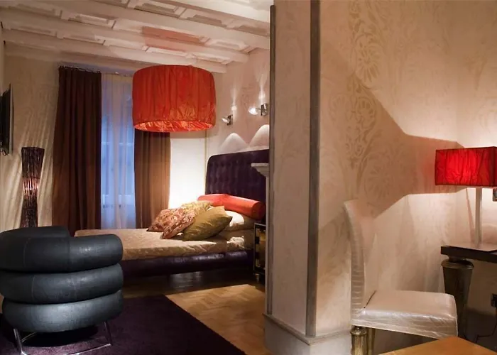 Romantic hotels Inn At The Roman Forum Luxury Collection - The Inn At The Roman Forum
