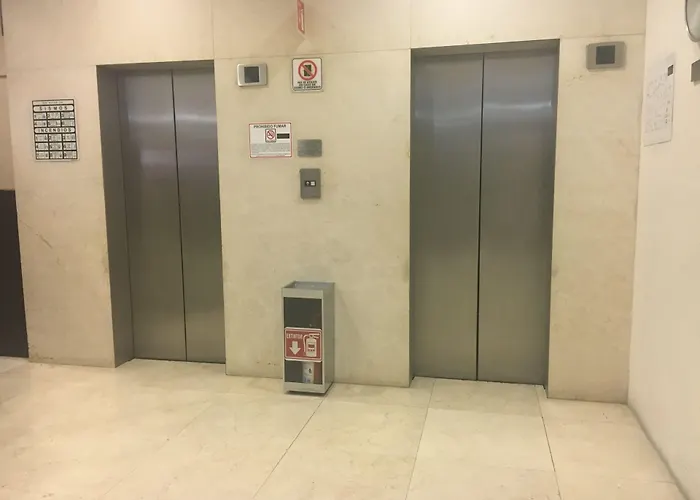 We Hotel Aeropuerto
