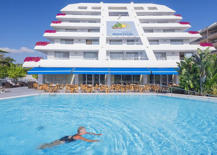 Hotel met zwembad: Hotel Montemar Maritim